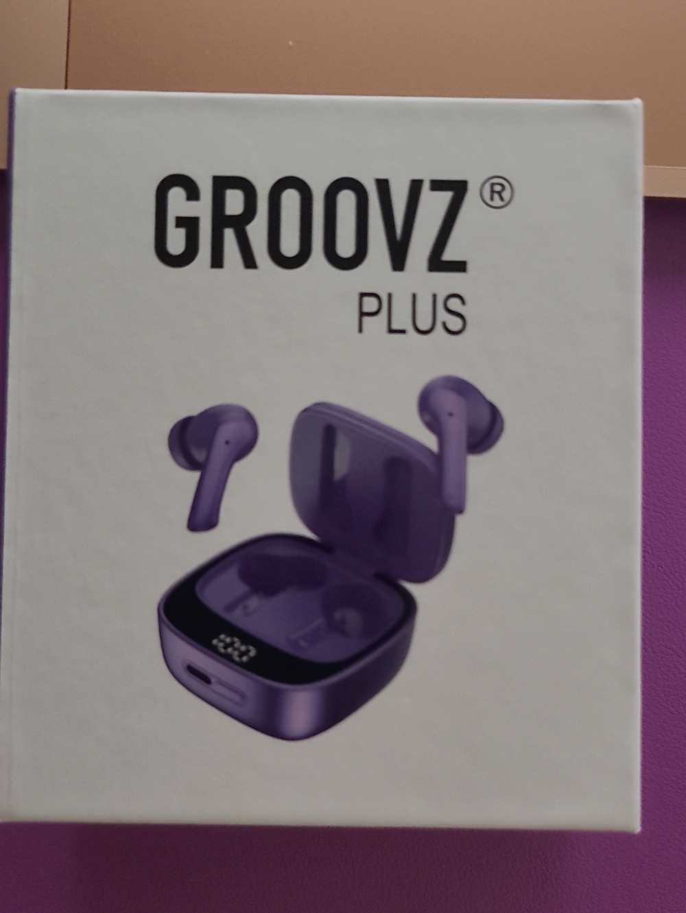 NWT! GROOVZ Plus EARBUDS. Purple. Accessories Sm Med Lg Ear Piece, Charger.